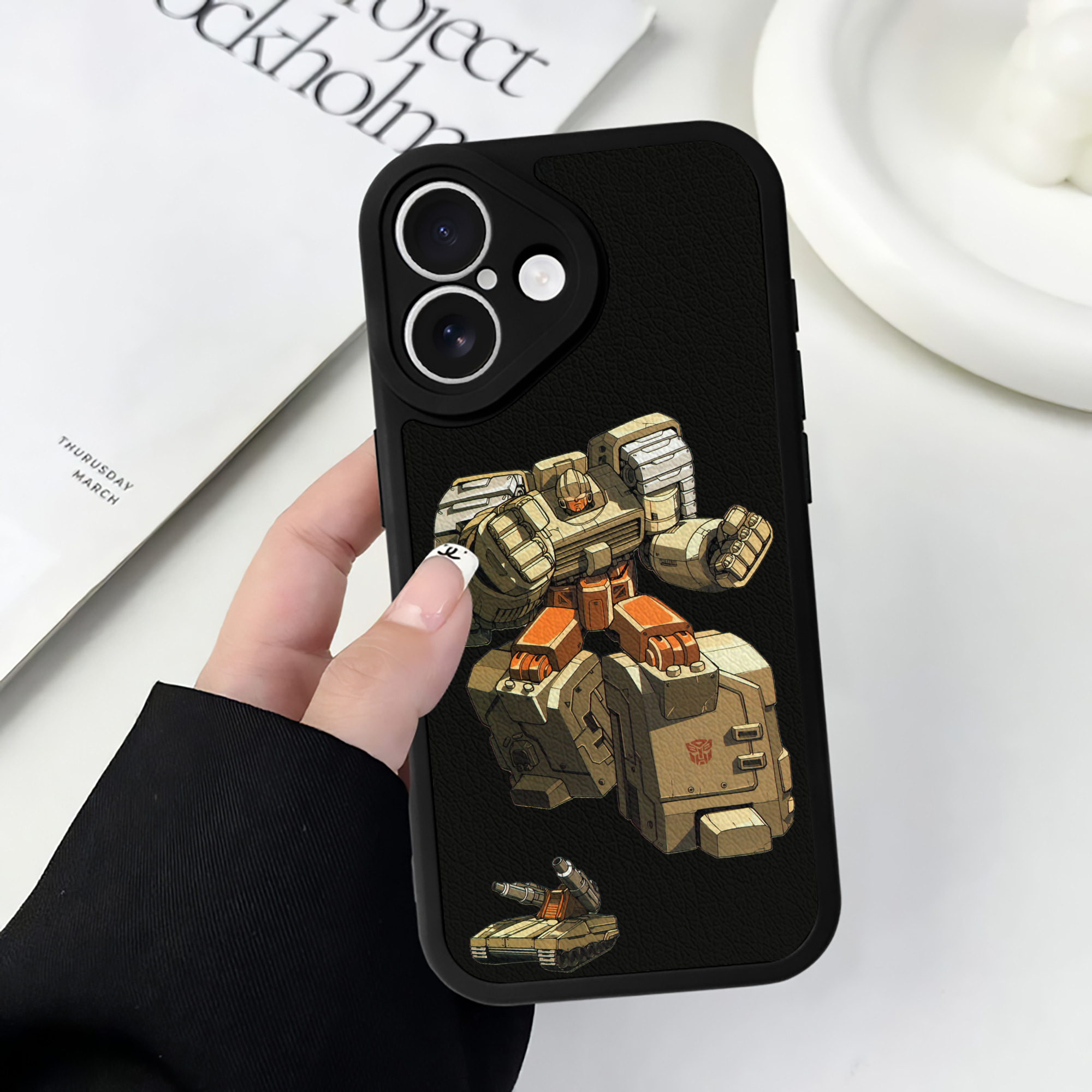 （画像用）  【iPhone 16シリーズ対応】シリコンスマホケース（レザー調） 材質：シリコン